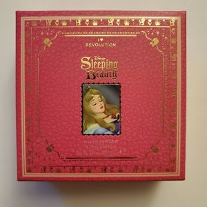 NEW* I Heart Revolution "Sleeping Beauty Highlighter" | Disney Beauty Fairytale